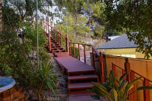 10842 Owens, Tujunga, CA 91042
