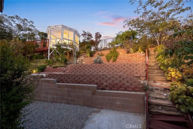 10842 Owens, Tujunga, CA 91042