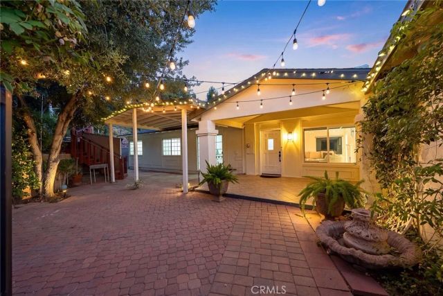 10842 Owens, Tujunga, CA 91042