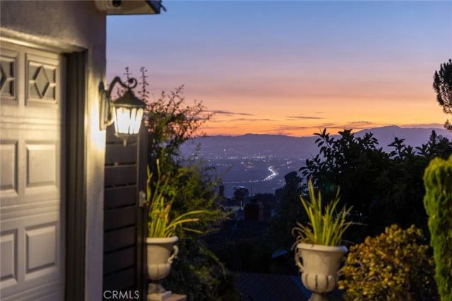 10842 Owens, Tujunga, CA 91042