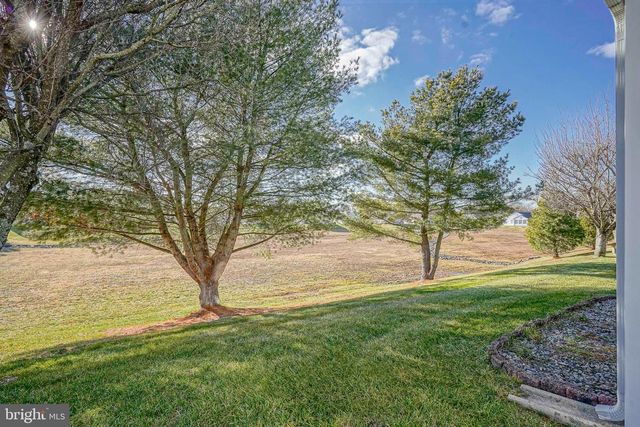 16 MAGNOLIA LN, Sewell, NJ 08080