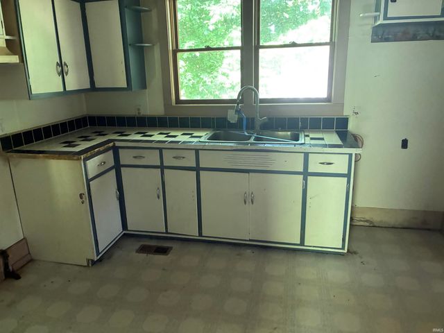 453 E Washington Street, Monticello, IN 47960