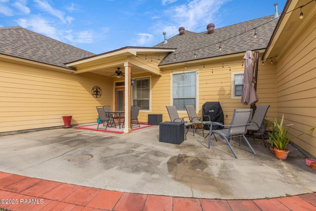 210 Beringer Drive, Duson, LA 70529