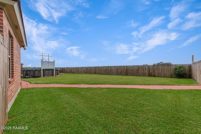 210 Beringer Drive, Duson, LA 70529