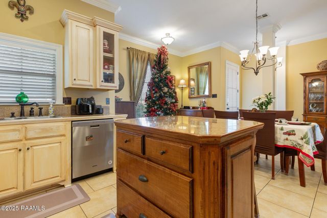 210 Beringer Drive, Duson, LA 70529