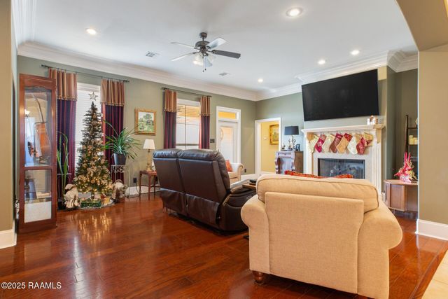 210 Beringer Drive, Duson, LA 70529