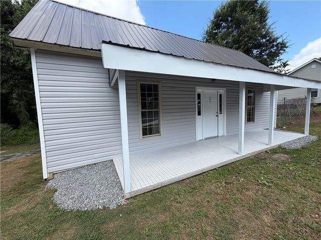 302 Sirrine Street, Honea Path, SC 29654