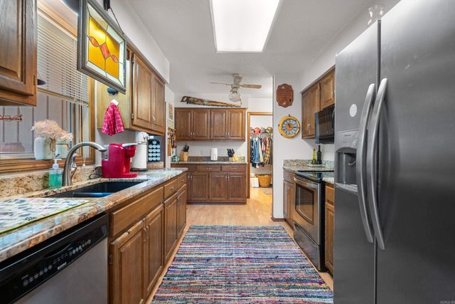 1 Sierra Drive, Hot Springs Village, AR 71909