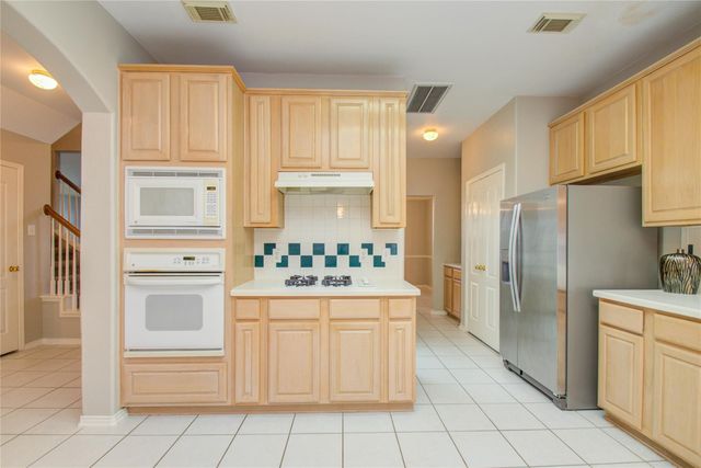 411 Green Stone Court, Houston, TX 77094