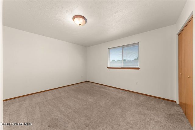 1215 N Stevenson Rd, Liberty Lake, WA 99019