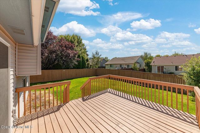 1215 N Stevenson Rd, Liberty Lake, WA 99019