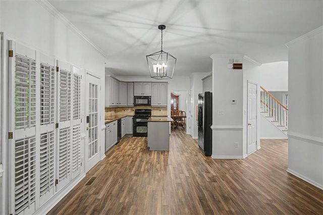 506 Broadstone Lane NW, Acworth, GA 30101