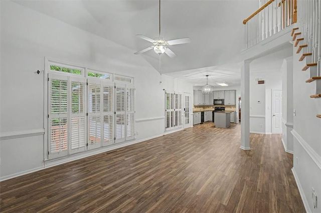 506 Broadstone Lane NW, Acworth, GA 30101