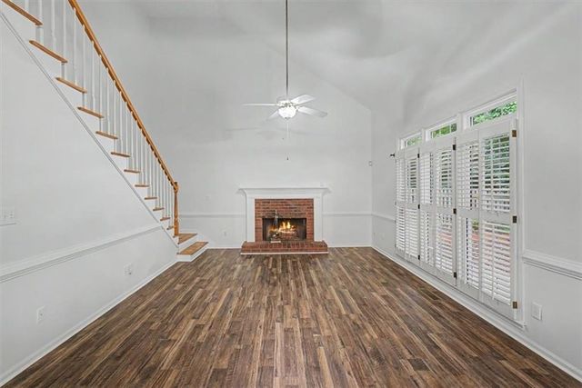506 Broadstone Lane NW, Acworth, GA 30101