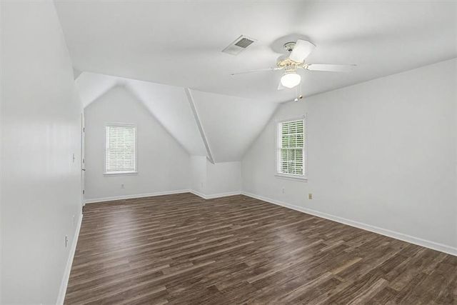 506 Broadstone Lane NW, Acworth, GA 30101