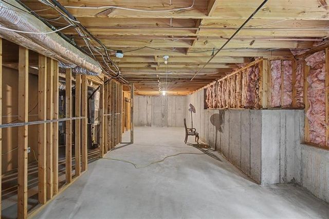 506 Broadstone Lane NW, Acworth, GA 30101