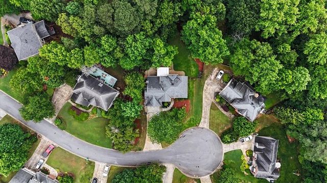 506 Broadstone Lane NW, Acworth, GA 30101