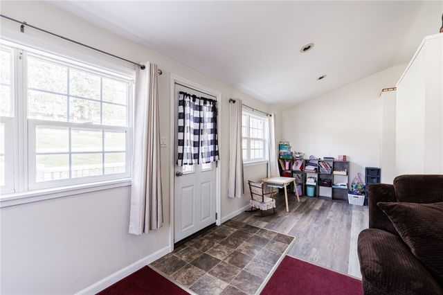 11220 South Lake Road, Pavilion, NY 14525