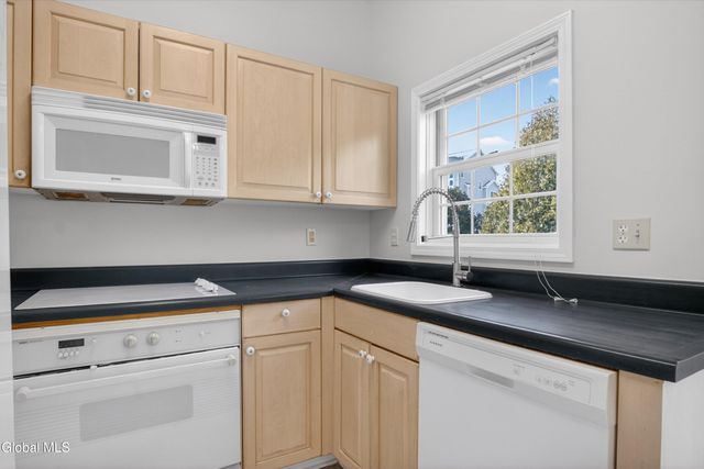 3 Beach Court, Saratoga Springs, Outside, NY 12866