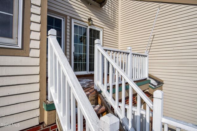 3 Beach Court, Saratoga Springs, Outside, NY 12866