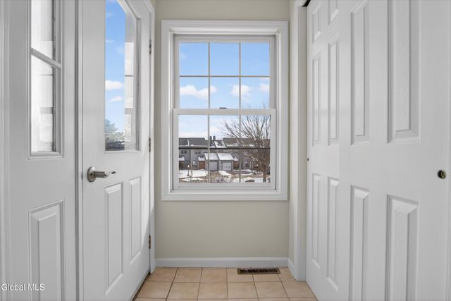 3 Beach Court, Saratoga Springs, Outside, NY 12866