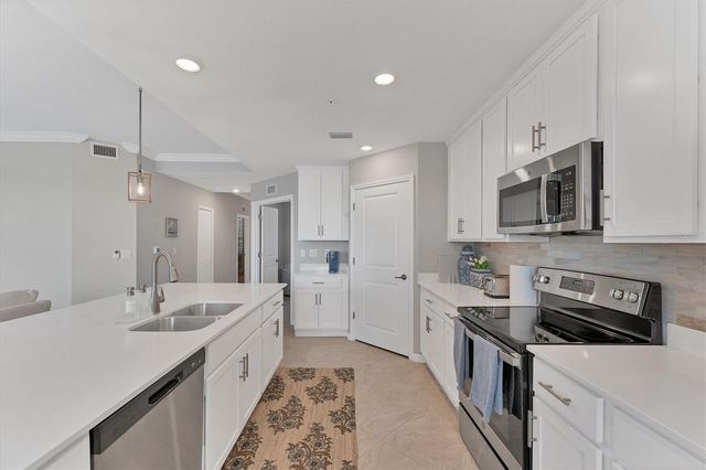 14184 HERITAGE LANDING BOULEVARD 516, Punta Gorda, FL 33955