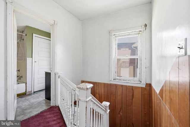 1 SPRUCE ST, Marcus Hook, PA 19061