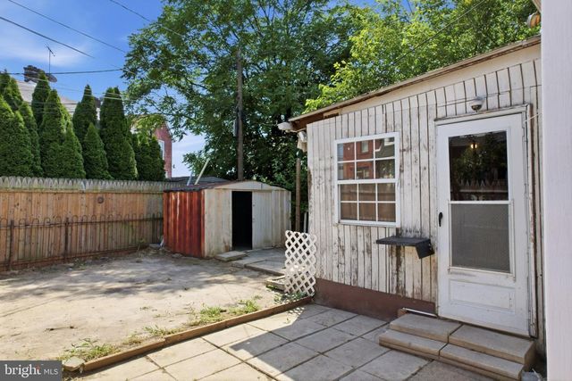1 SPRUCE ST, Marcus Hook, PA 19061
