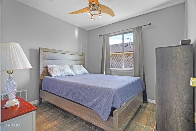 693 DESERT SAGE Drive, Horizon City, TX 79928