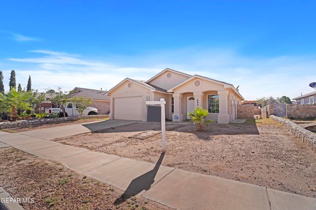693 DESERT SAGE Drive, Horizon City, TX 79928