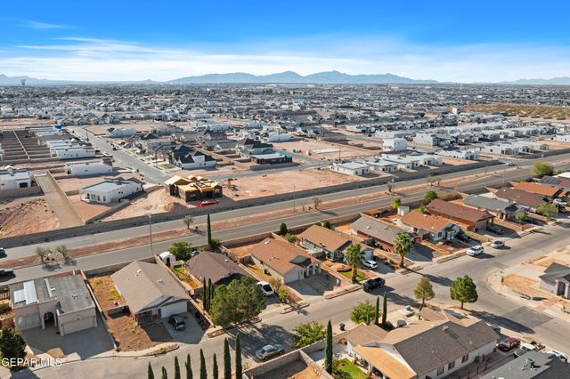 693 DESERT SAGE Drive, Horizon City, TX 79928