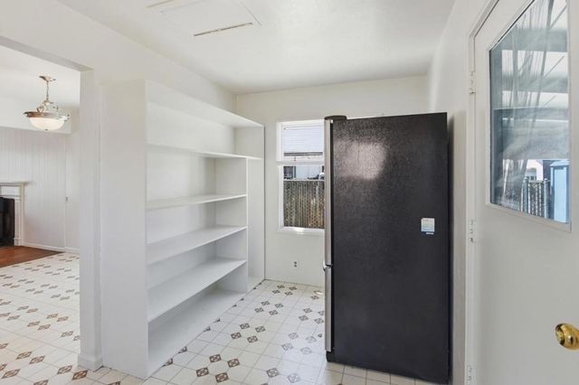 663 Myrtle Avenue, South San Francisco, CA 94080