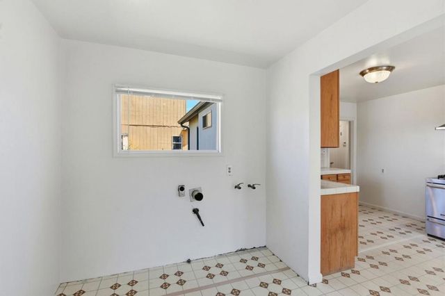 663 Myrtle Avenue, South San Francisco, CA 94080