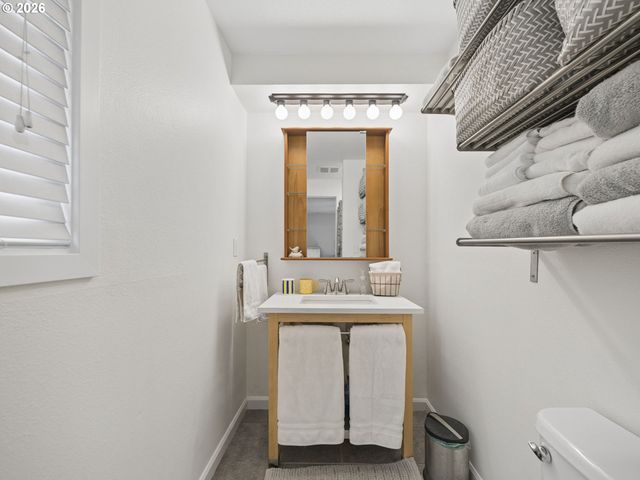21367 Sw MAKAH Ct, Tualatin, OR 97062
