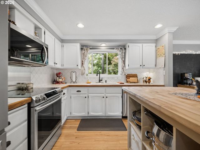 21367 Sw MAKAH Ct, Tualatin, OR 97062