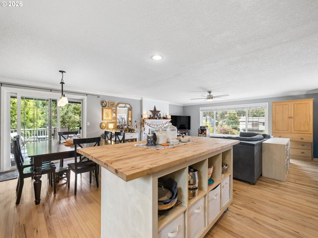 21367 Sw MAKAH Ct, Tualatin, OR 97062