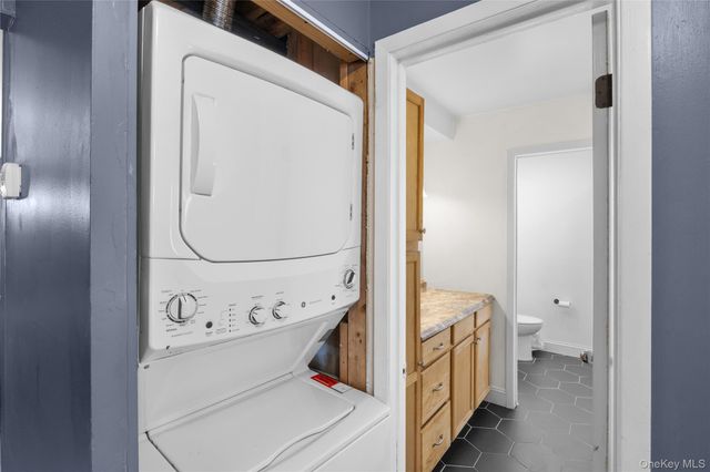 271 Lake Pointe Circle 271, Middle Island, NY 11953