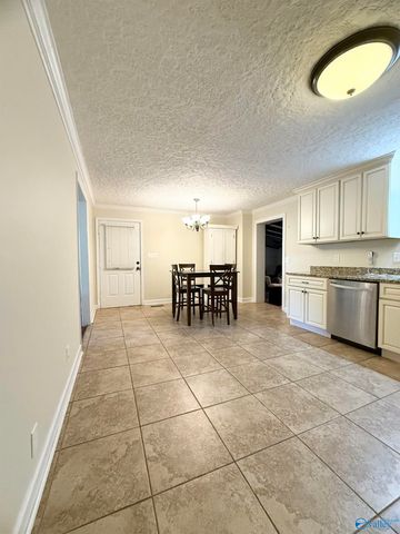 3915 Oak Breeze Road, Southside, AL 35907
