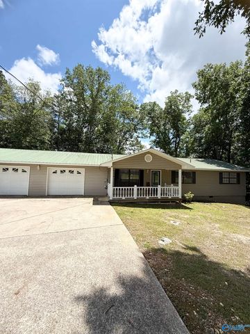3915 Oak Breeze Road, Southside, AL 35907