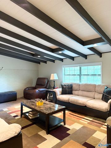 3915 Oak Breeze Road, Southside, AL 35907