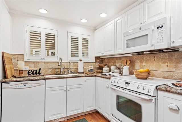 867 Avenida Sevilla P, Laguna Woods, CA 92637