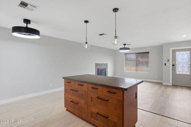 4922 W TOWNLEY Avenue, Glendale, AZ 85302