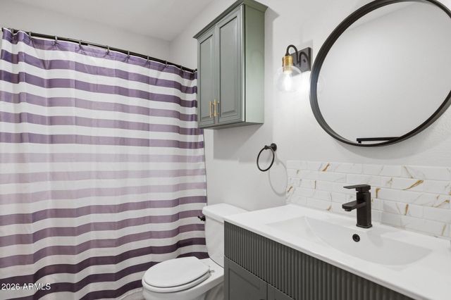 4922 W TOWNLEY Avenue, Glendale, AZ 85302