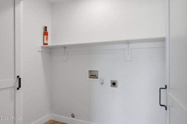 4922 W TOWNLEY Avenue, Glendale, AZ 85302