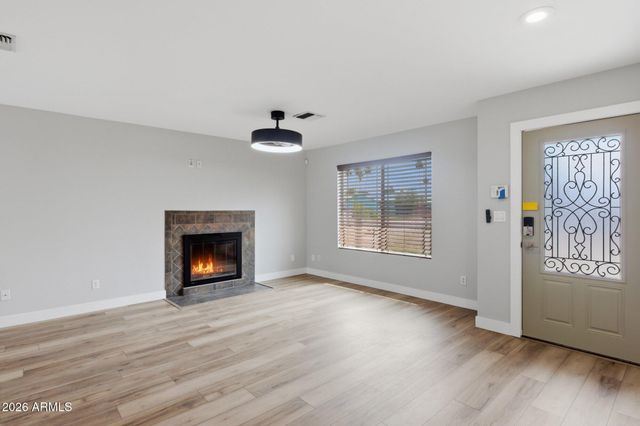 4922 W TOWNLEY Avenue, Glendale, AZ 85302