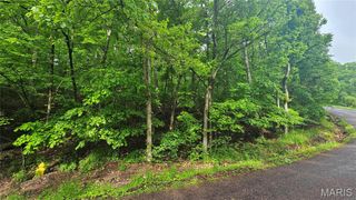 990 Long Bow Drive, Lake Sherwood, MO 63357