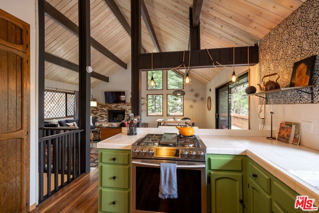 26645 Lake Forest Drive, Twin Peaks, CA 92391