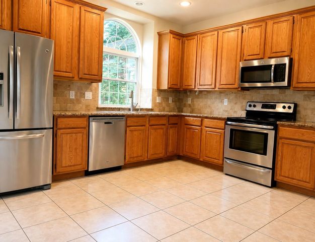14218 Swallowfield Drive, Houston, TX 77077