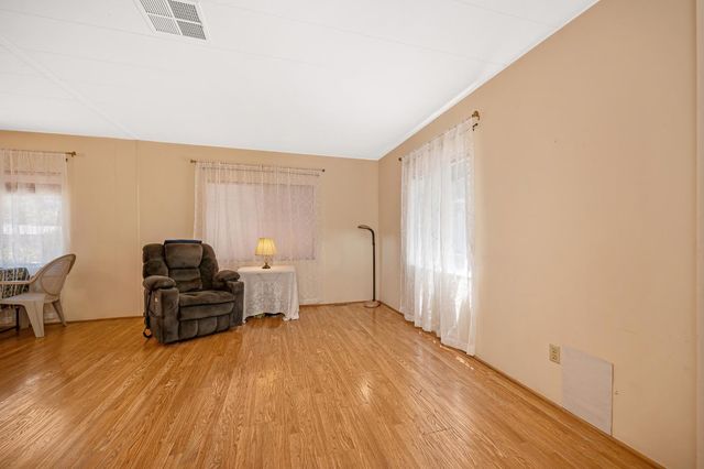 18607 Dunvegan Dr, Applegate, CA 95703