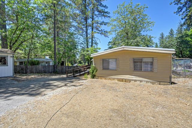 18607 Dunvegan Dr, Applegate, CA 95703